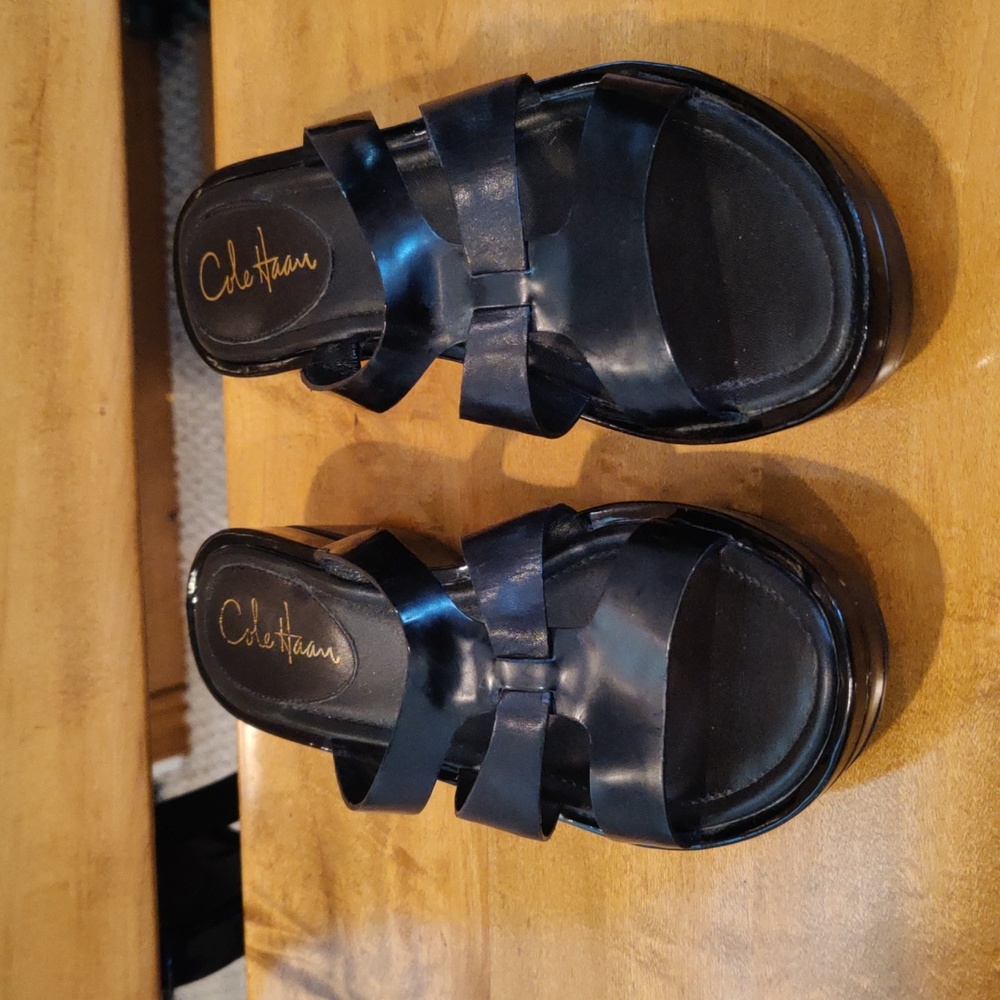 Cole Haan vintage sandals black size 6.5